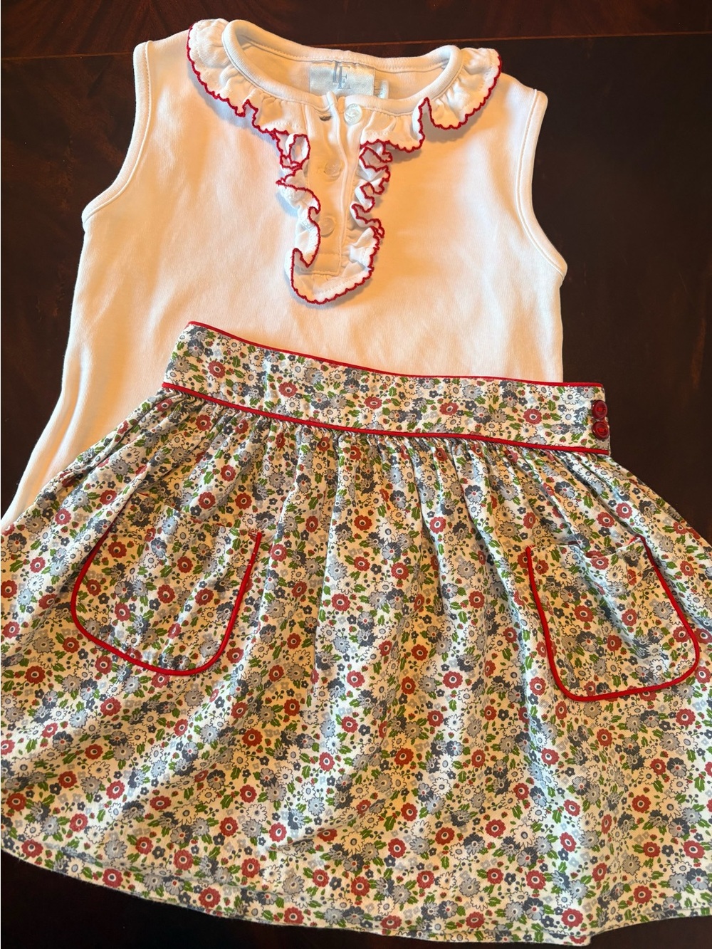 Little English clemens skirt